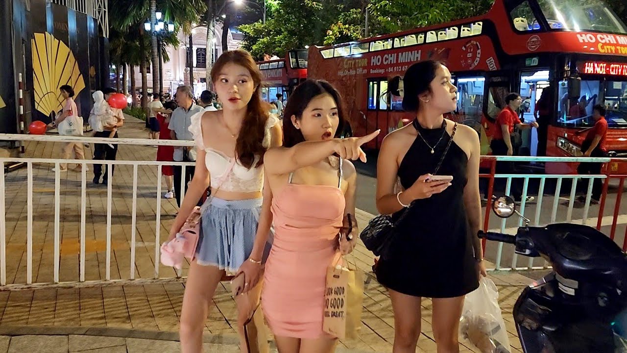 Night Walking Tour in Ho Chi Minh City 2024 | Explore the Beautiful City of Saigon Vietnam
