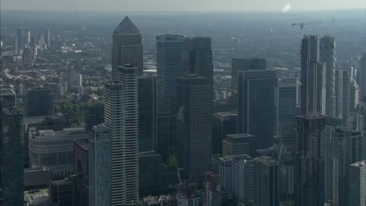 Beautiful Aerial footage of London during lockdown