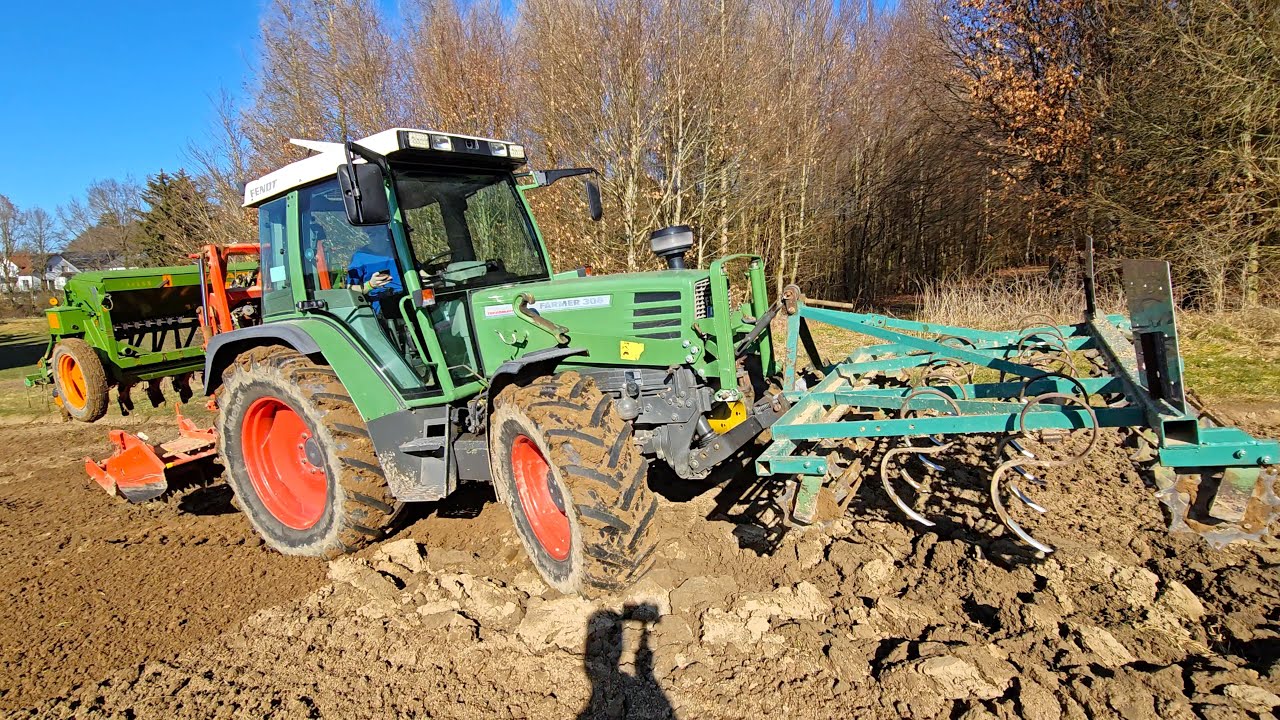 Farmer Fendt 308 Turbomatik seed wheat with front cultivator and Kuhn + Amazone 08-25 special
