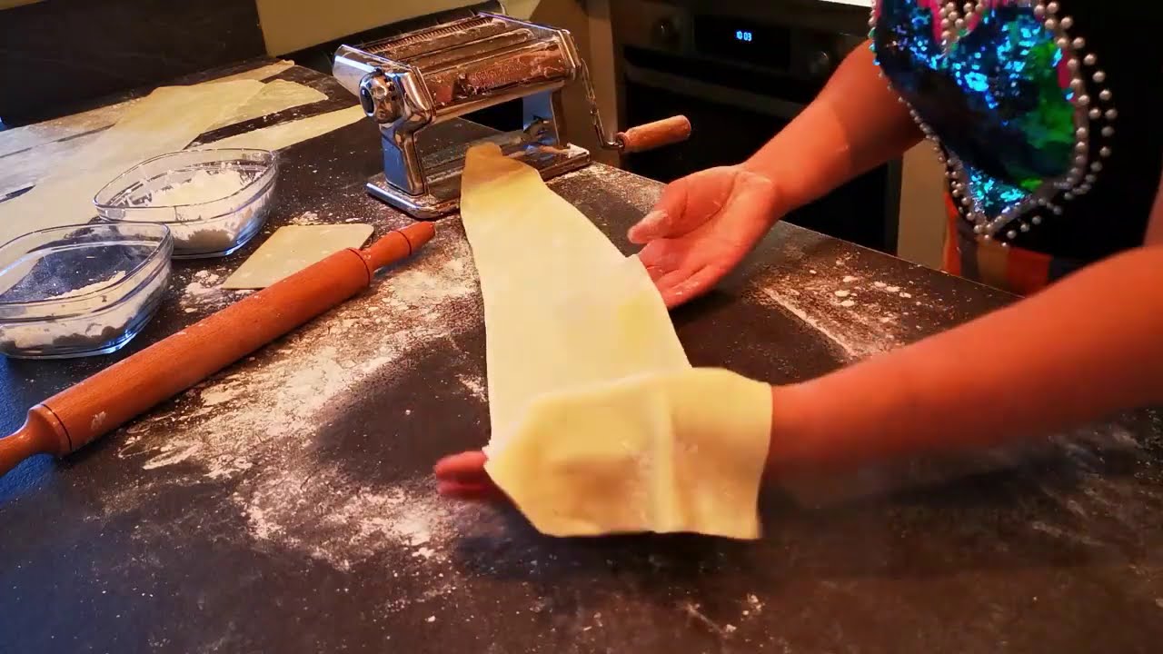 Pâtes maison (RECHTA), les meilleures pâtes du monde sont Algériennes, testez et vous approuverez.
