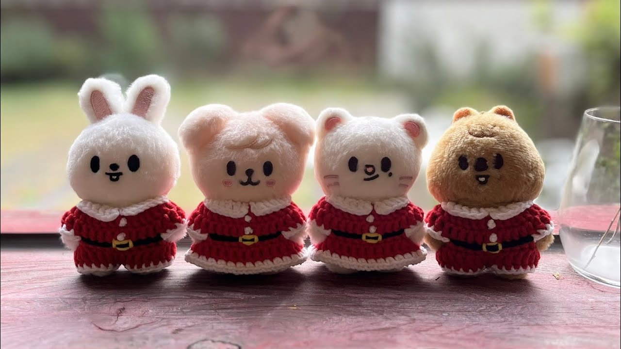 🎅🎅스키주인형 이렇게 산타할아버지가 돼버려/ 10cm인형 코바늘 산타옷