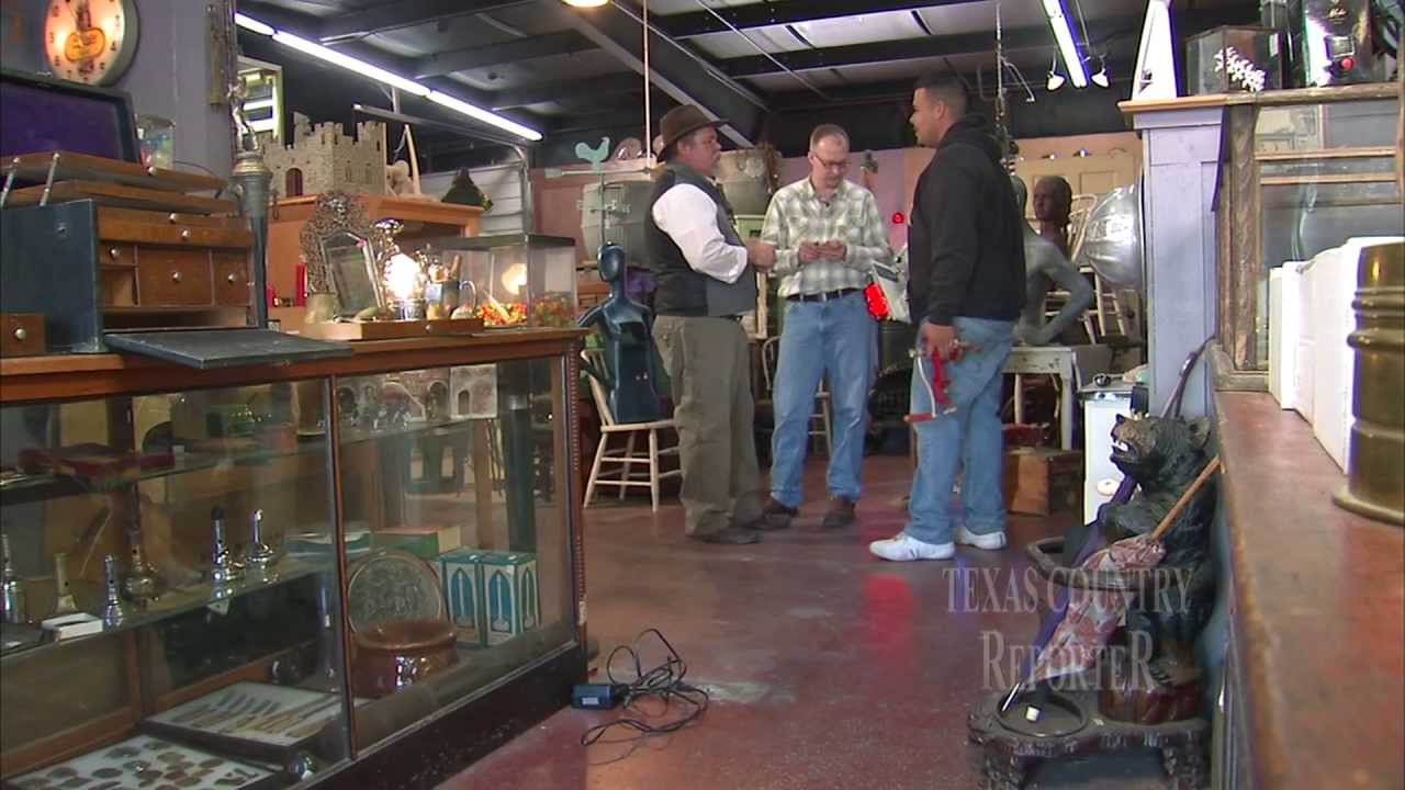 Mantiques (Texas Country Reporter)