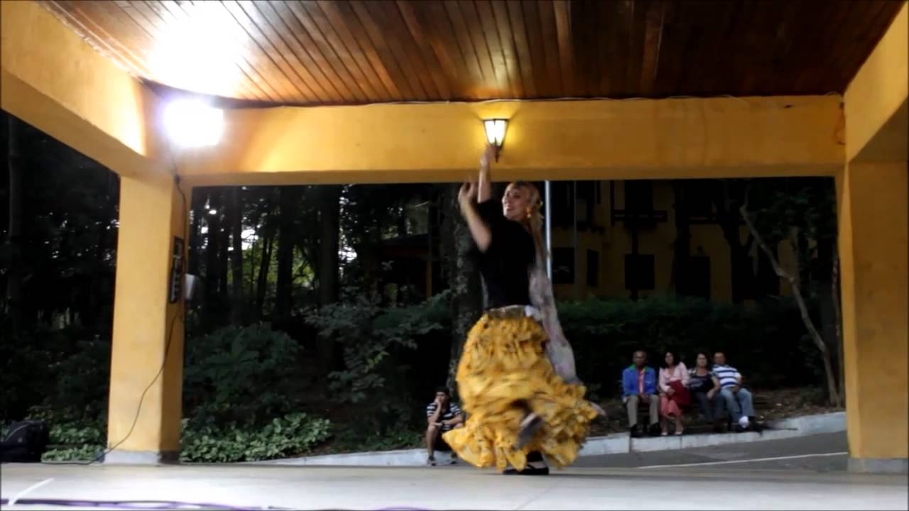Indiara Cafarchio -Gipsyland - Salaam - Feira Mistica
