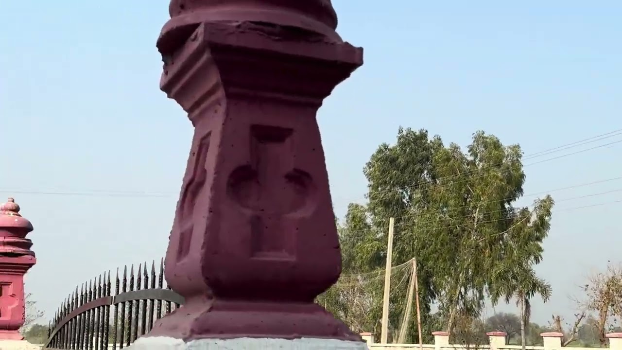 Jo podhe last video mein lagae hain