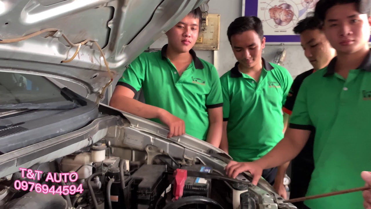 Thay dây curoa tổng trên xe ô tô cực đơn giản | Replace Drive Belt TOYOTA INNOVA
