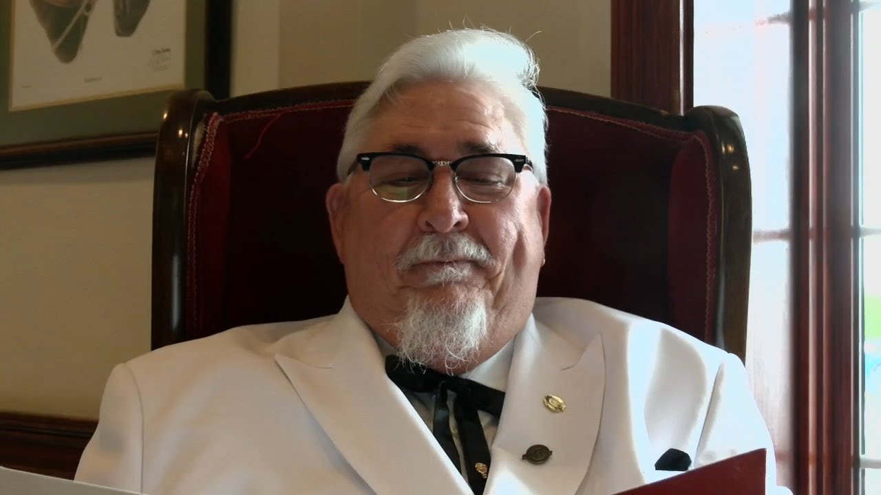 Louisville man gaining notoriety for 'finger licking good' impersonation of Colonel Sanders