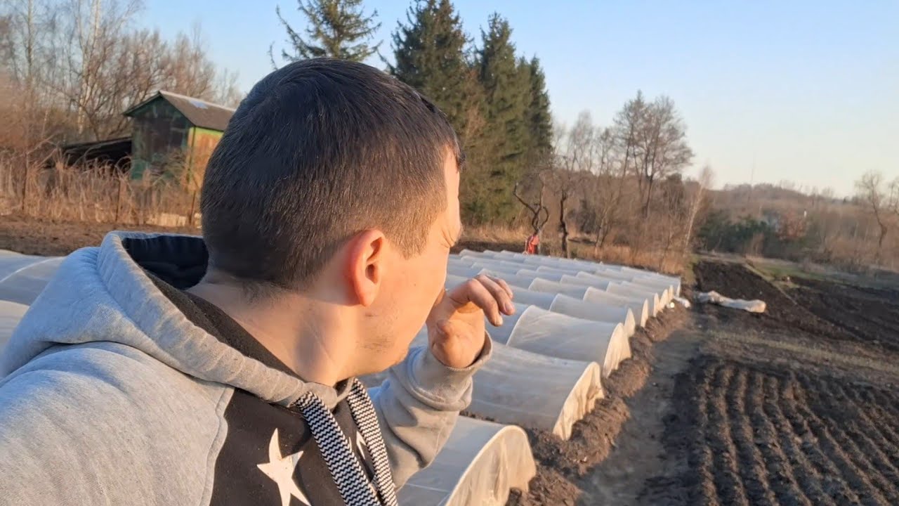 Робота в полі кипить 💪 Закладаю яйце,надія помирає останньою 😅