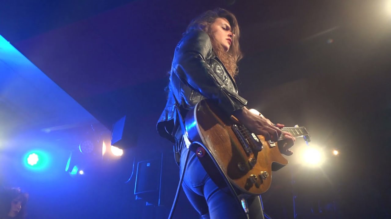 Laura Cox, 'Last breakdown', Esch-sur-Alzette, 'Rockhal', 28.09.2021
