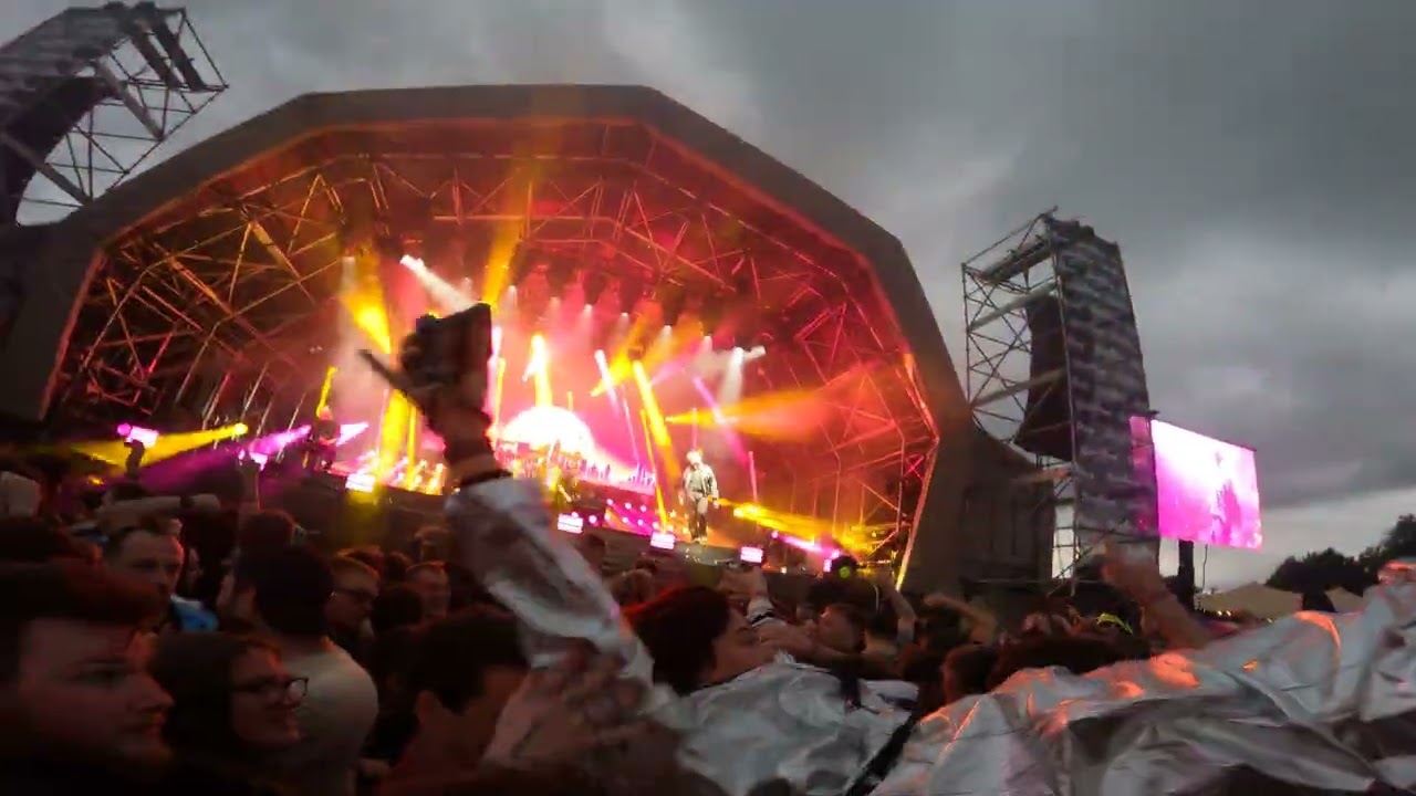 Electric Callboy -  MC Thunder  (Live At Slamdunk 2025)