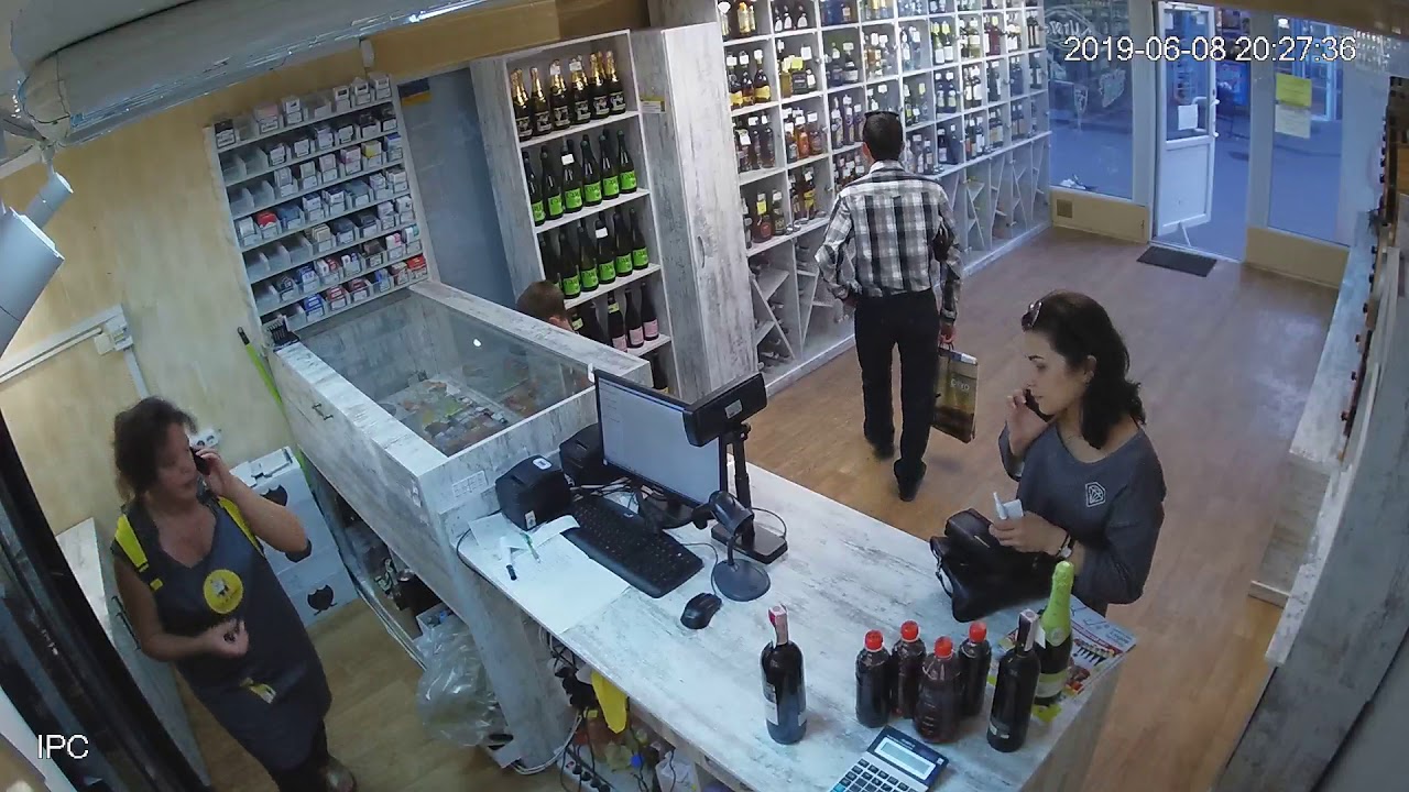 Неудачное ограбление. Семья с ребенком 