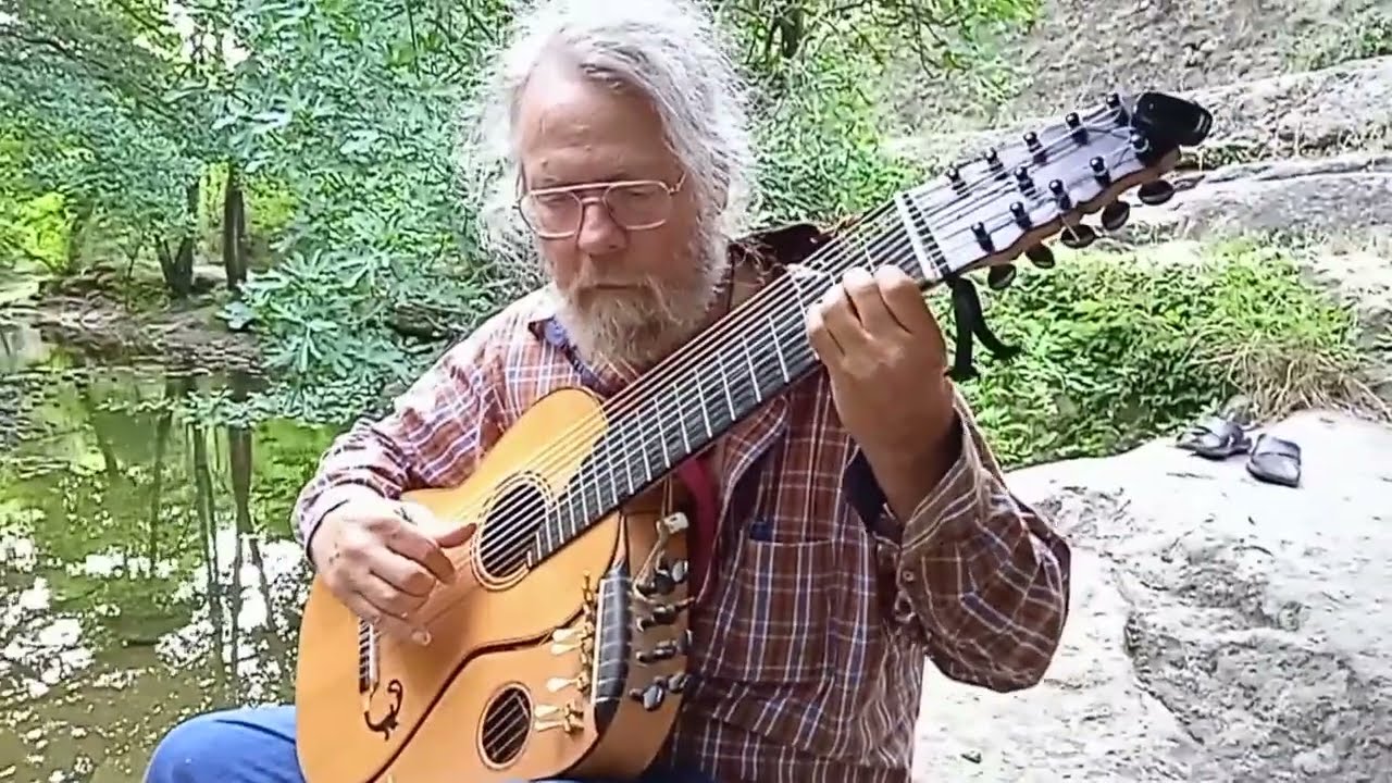 Playing with the cicadas and the birds by the river in southern France!