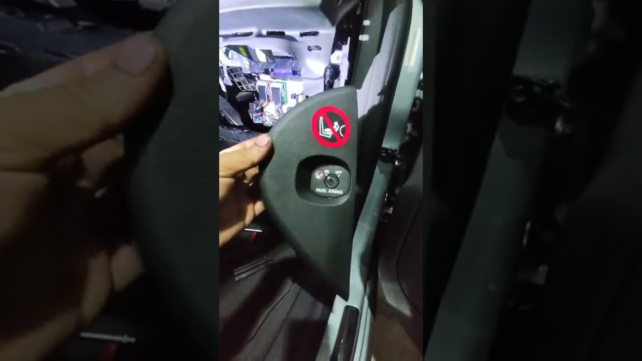Volvo S60 T5 - Localização do módulo PHM (Sistema On Call)
