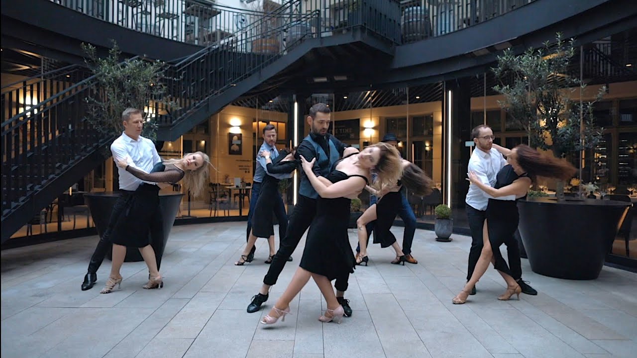 BACHATA VideoProject | Maria & Radek | Chris Paradise - Tanga | Ritmo Dance Studio