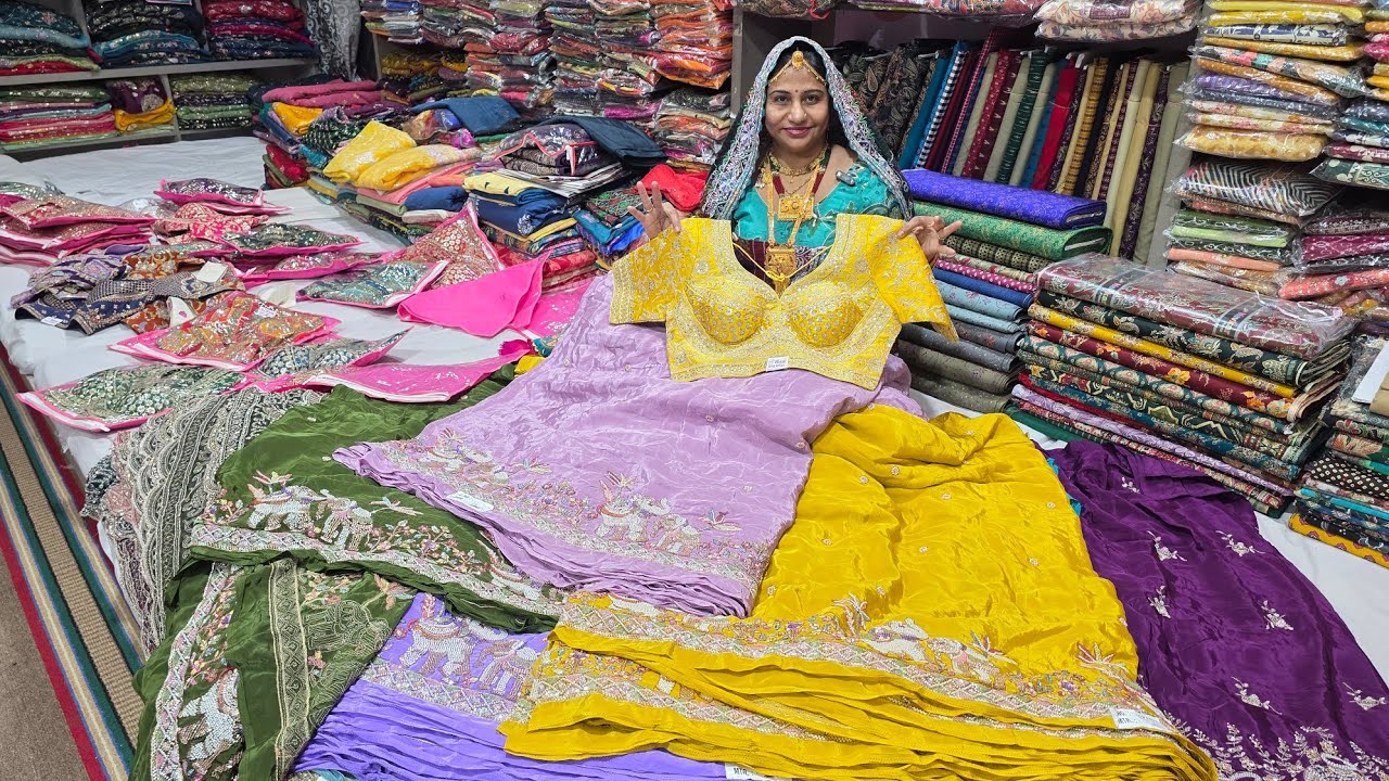 Ronak vastra Bhandar nawalgarh is live