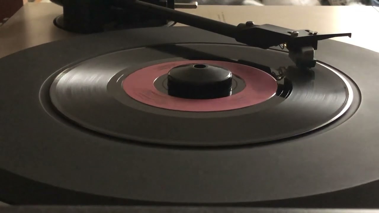 Dalida - Reviens Moi (vinyl play)