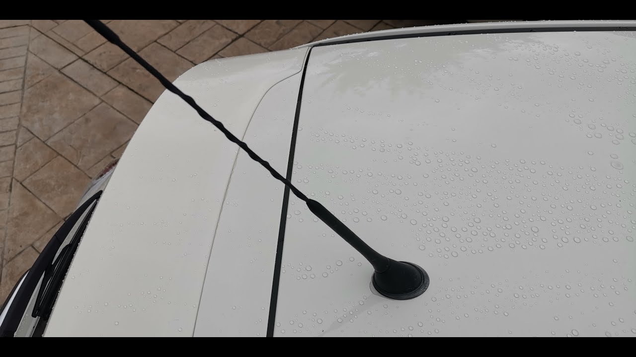 fiat 500 roof aerial antenna base replacement (Panda is similar)