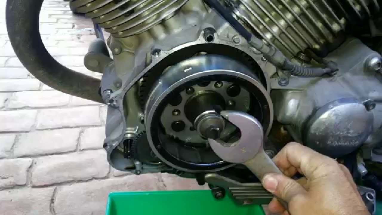 Desmontar embrague arranque Virago XV535 (starter clutch repair)