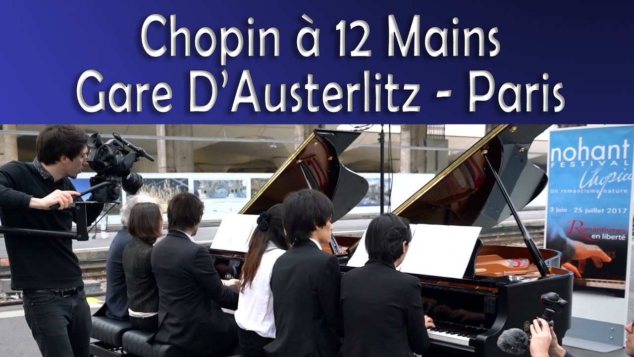 Polonaise militaire de Chopin à 12 mains à la gare d'Austerlitz à Paris