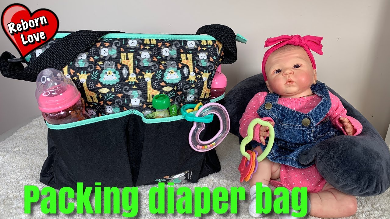 Packing My Reborn Diaper Bag What's in my reborn baby diaper bag