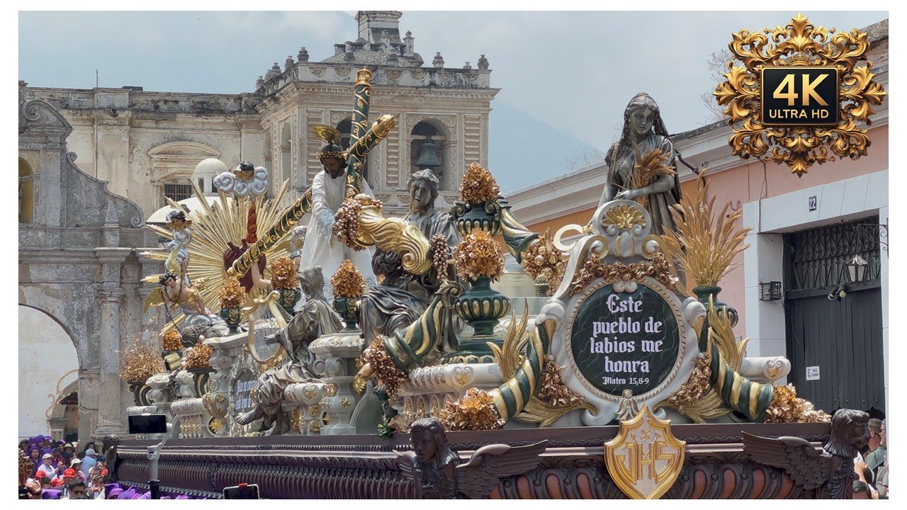 Madre del Amor y de la Paz - Jesús Nazareno de la Dulce Mirada
