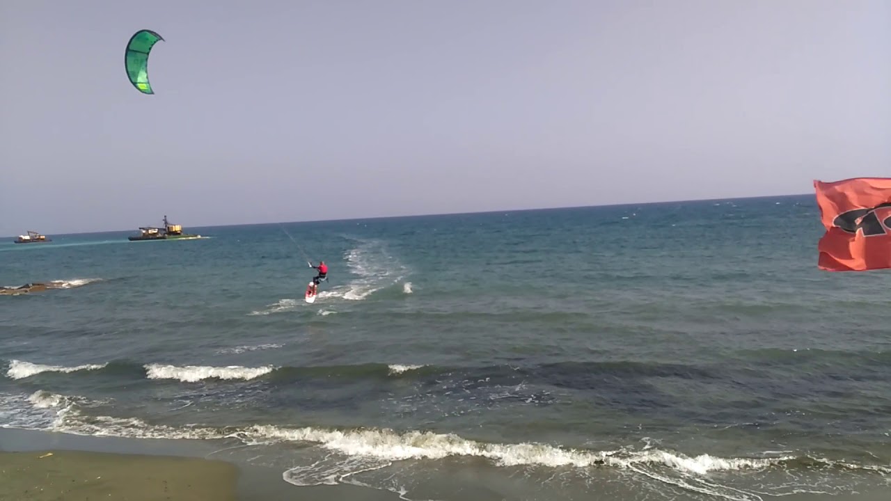 kitesurfing straight kiteloop transition North dice 2018 10m