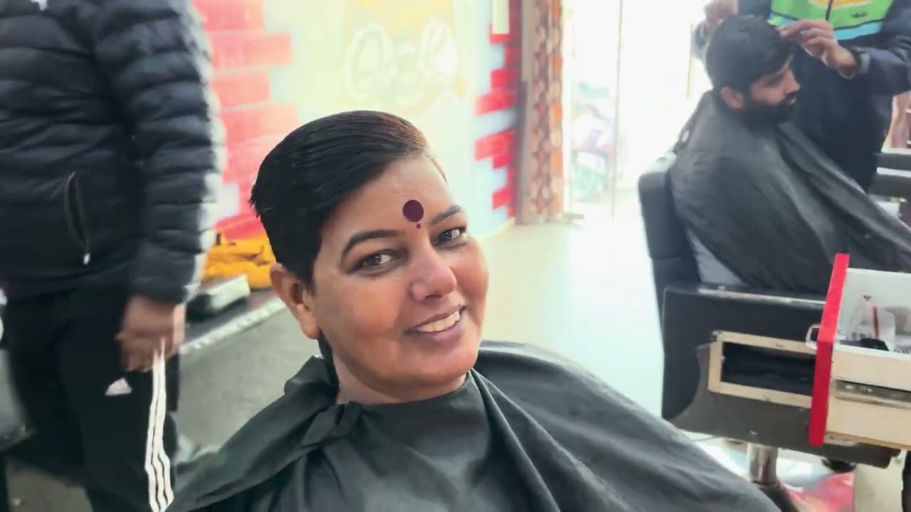 सैलून व्लॉग | दीदी की शॉर्ट हेयर कटिंग🙈🤣🥰