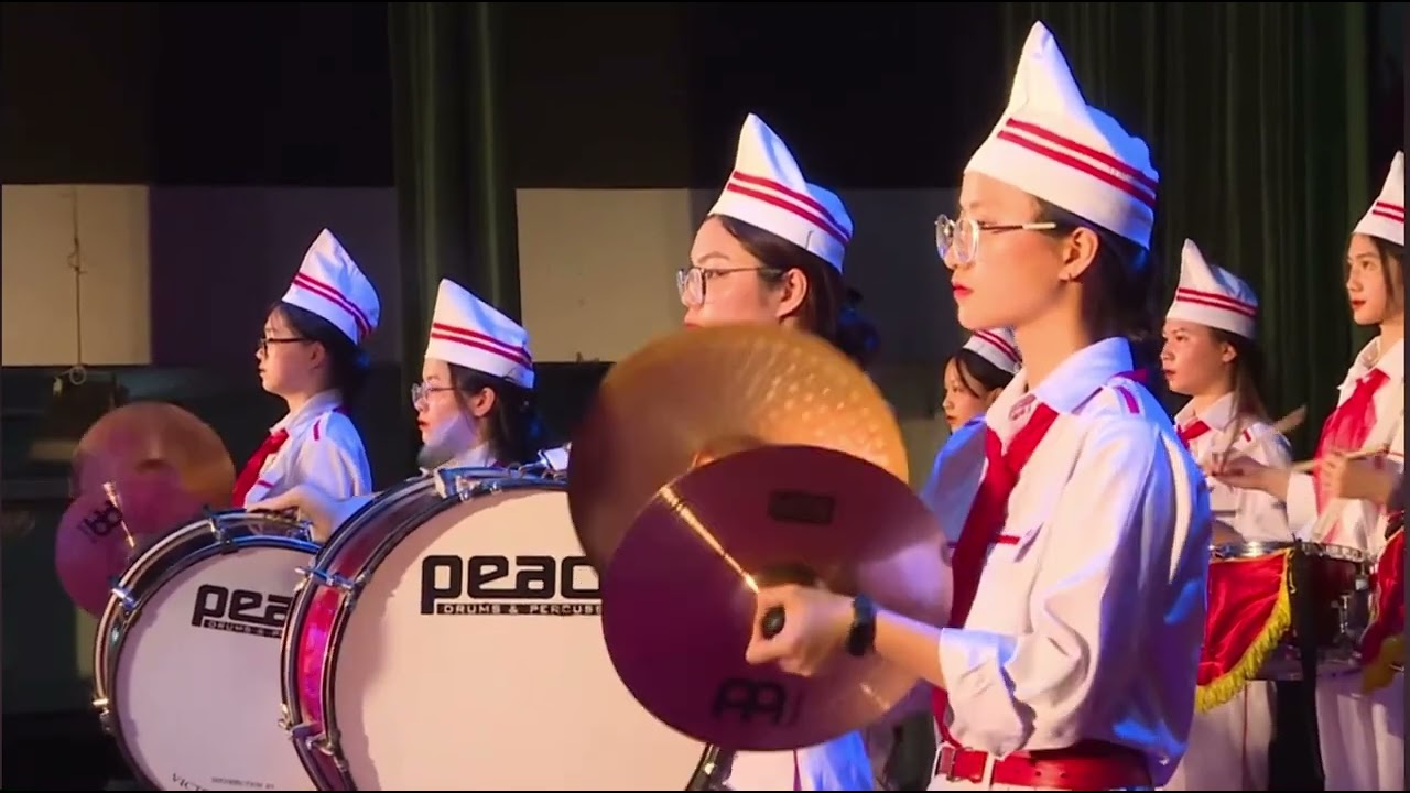 Video mẫu chào cờ theo nghi thức Đội
