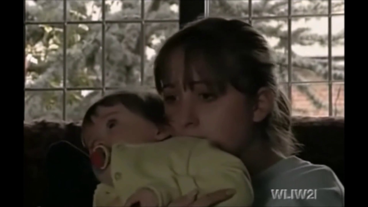EastEnders - Sonia kidnaps Chloe (7th May 2002)