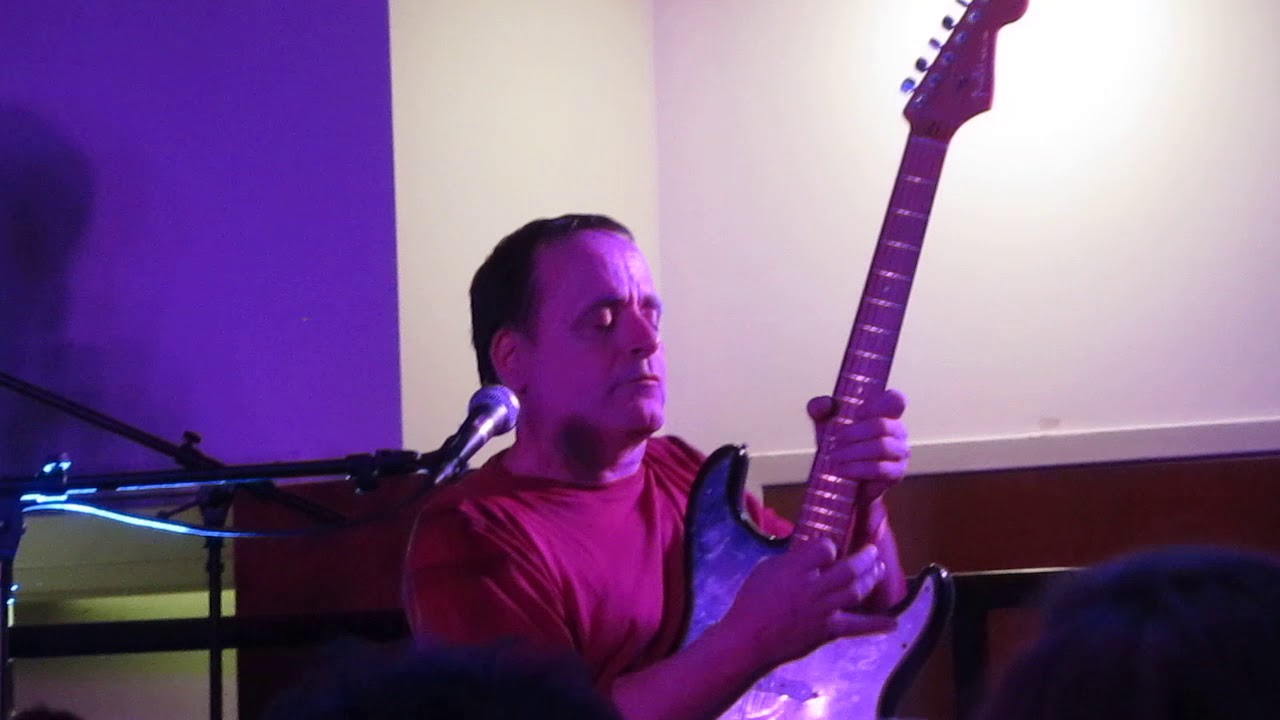 Luis , Nuno , Donovan & Maria Bettencourt - Sideways ,  Hudson ma. 11-24-17