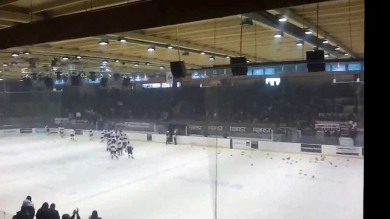 HC Milano Saima Rossoblu vs Valpellice  4-3 (23/12/2013) E' qu&igrave; la festa