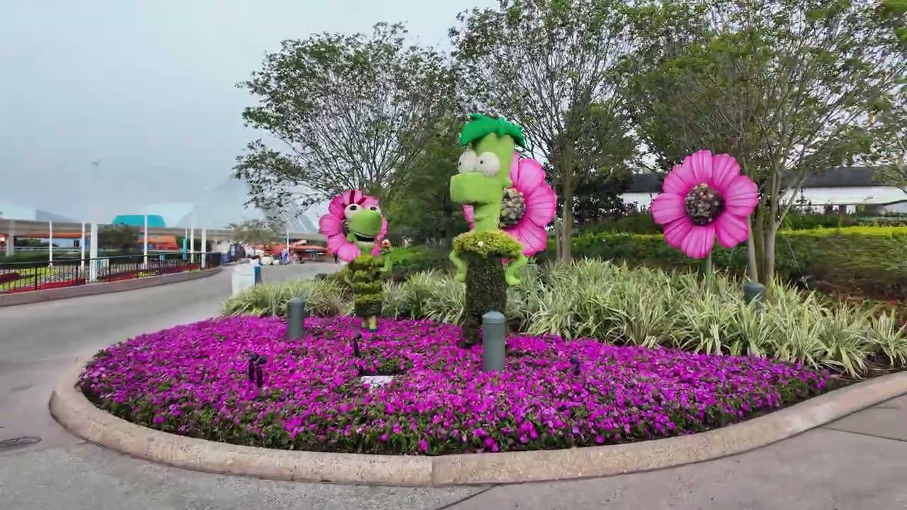 Epcot Tour During Flower & Garden 2025