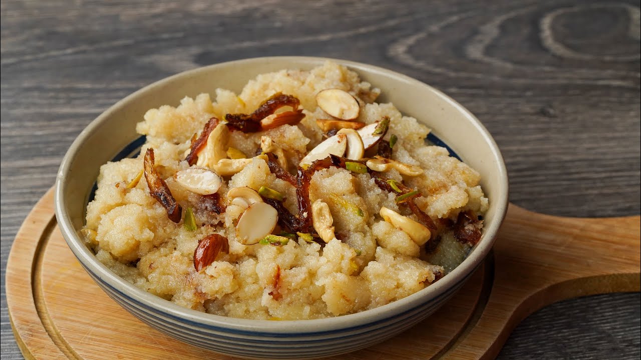 Sooji ka Halwa | Rava Halwa | Sheera Recipe | Suji Halwa Recipe With Milk | Quick Moist Suji Halwa