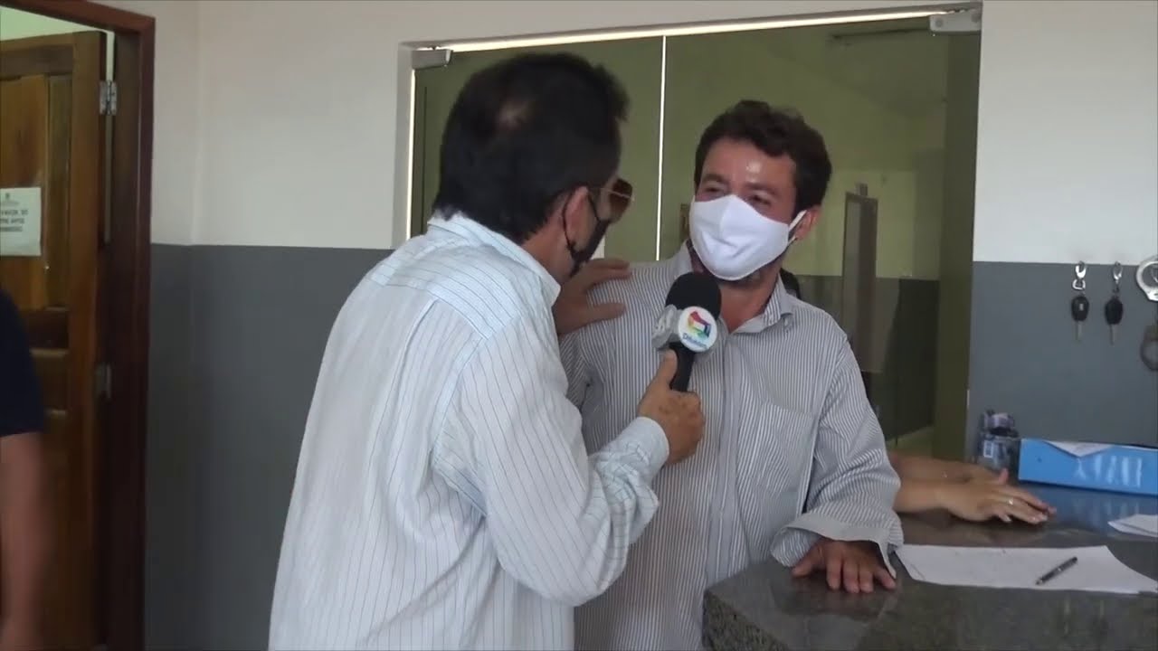 HOMEM VAI A DELEGACIA DENUNCIAR SUA EX MULHER.