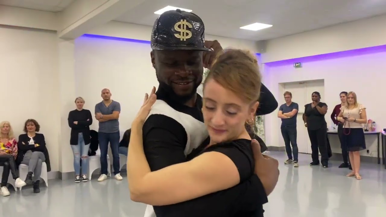 Cyméone & Jade Smooth kizomba