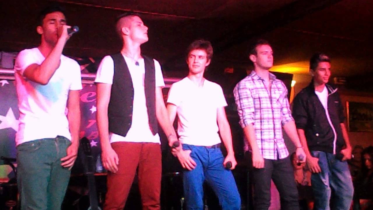 Only One Direction Tribute Benidorm-Chasing Cars Cover.
