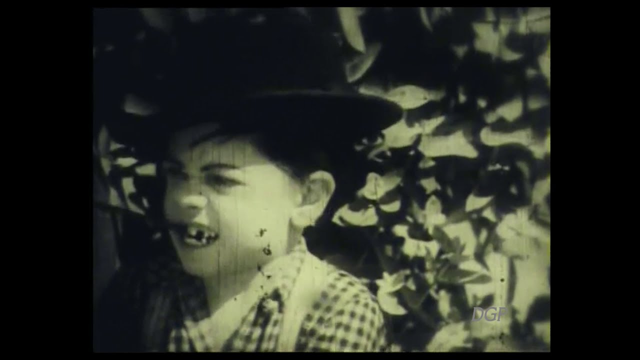 MICKEY'S BIG GAME HUNT (1928) (ext) - Mickey Rooney