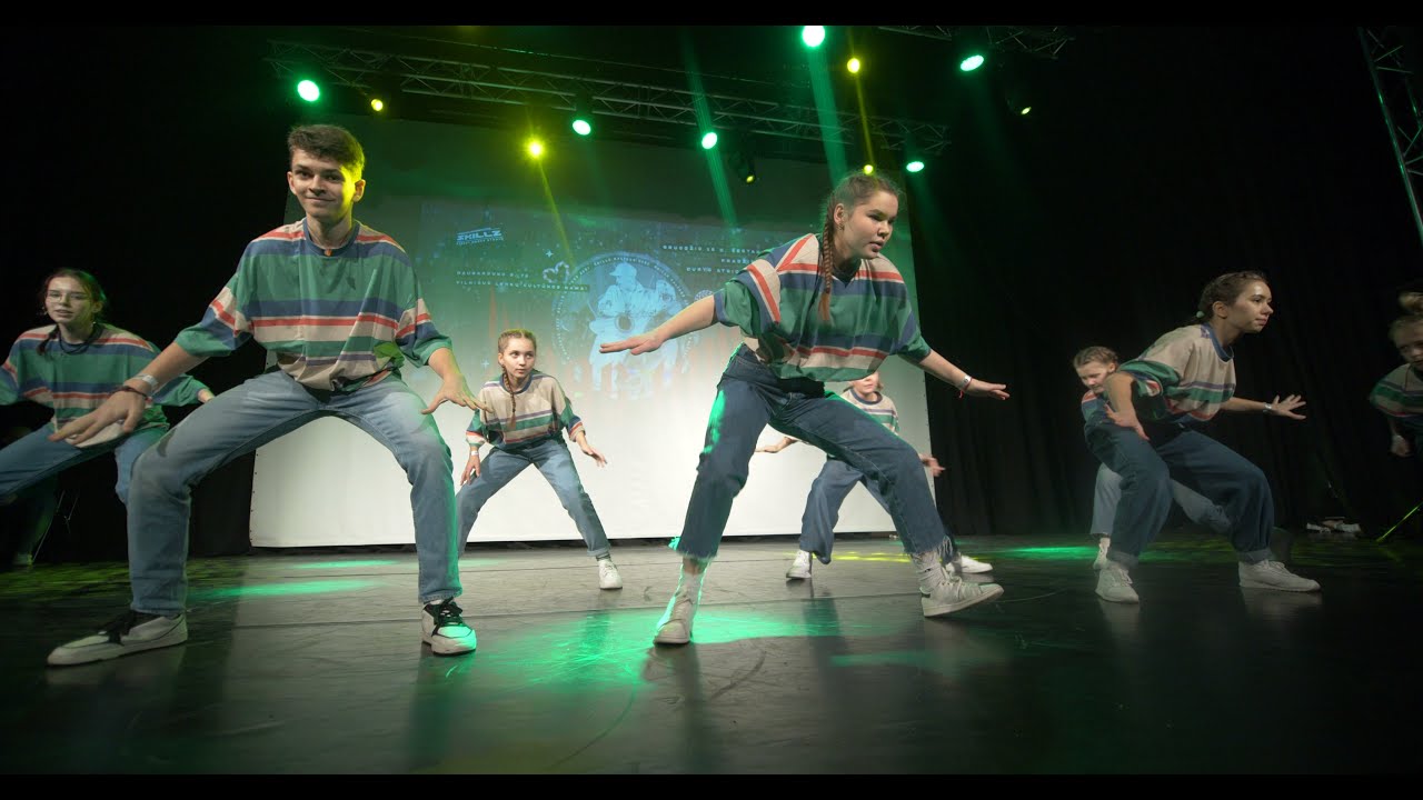 15 LOCKING (paž)  Funk That | Choreo by Emilis | SKILLZ Xmas Jam 2021
