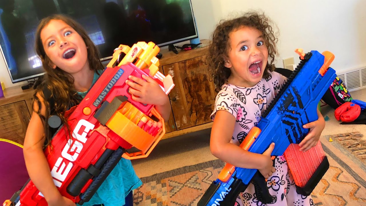 Zoey and Ashlynn VS Wizard