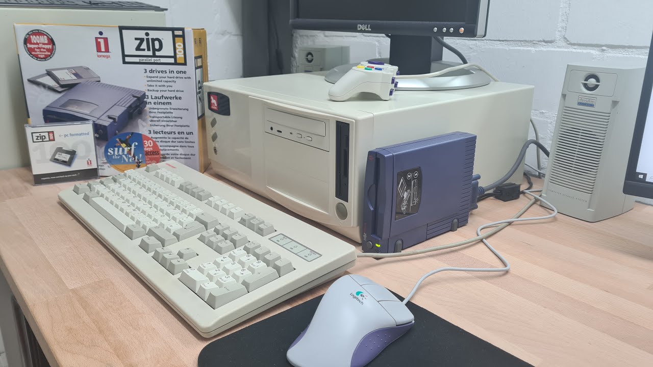 Zip, Zip, hurra - Unboxing und Funktionstest eines Iomega Zip 100 Laufwerkes. Can it run Doom 2?