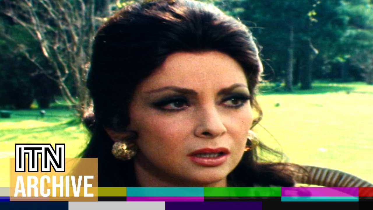 1971: Gina Lollobrigida Gets a Divorce and a Parking Ticket on the Same Day