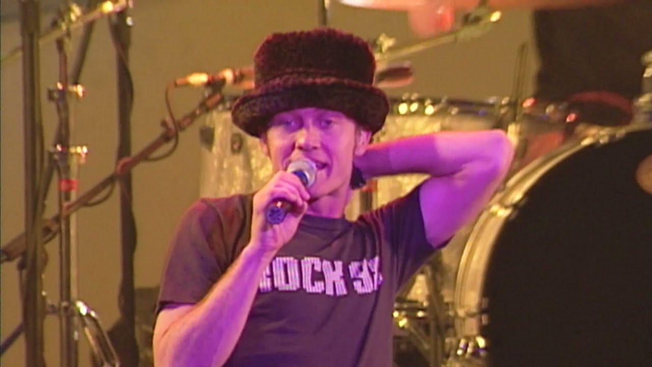 dc Talk - Day By Day (Raw Footage Supernatural Tour 1999)