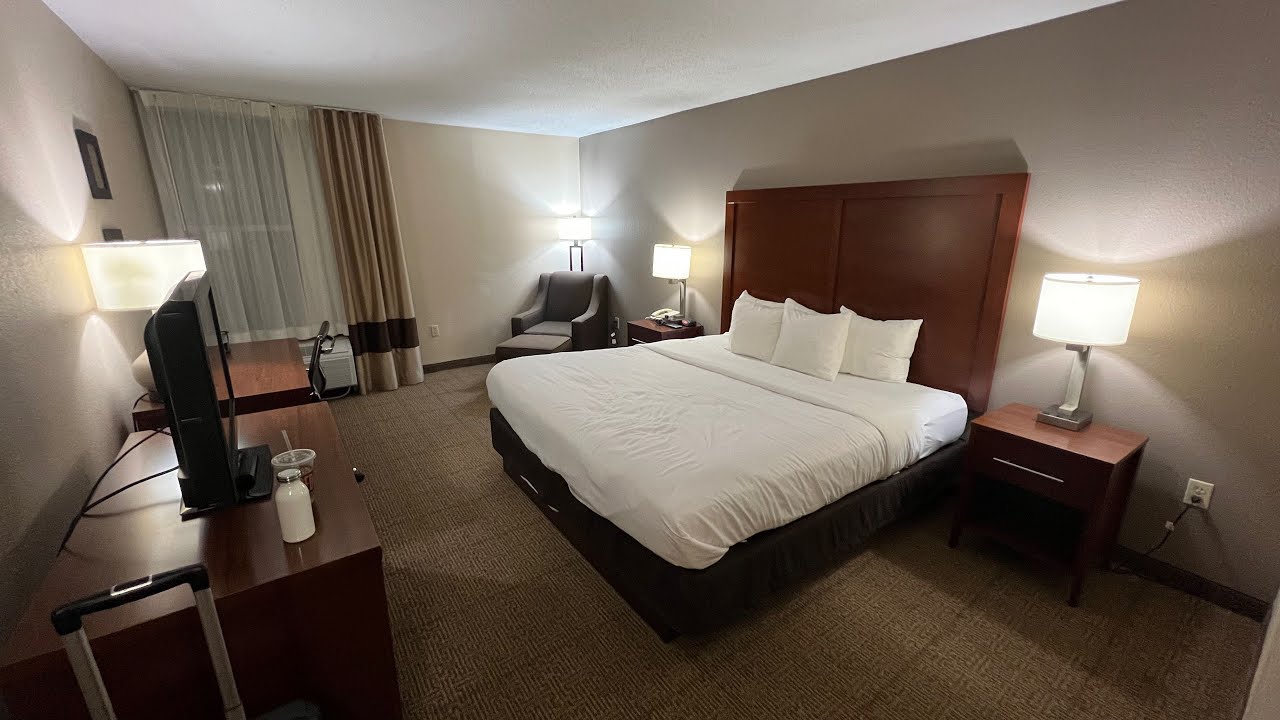 Экскурсия по номерам отеля: Comfort Inn Blacksburg / Christiansburg VA