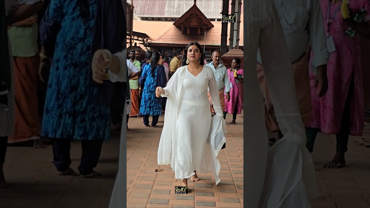 തേജ ലക്ഷ്മി ❤️😍🤩ഉർവശിയുടെയും മനോജ്&zwnj; k ജയന്റെയും മകൾ 😍❤️🤩 #tejalakshmi #Urvashi #ManojKJayan #RoXz