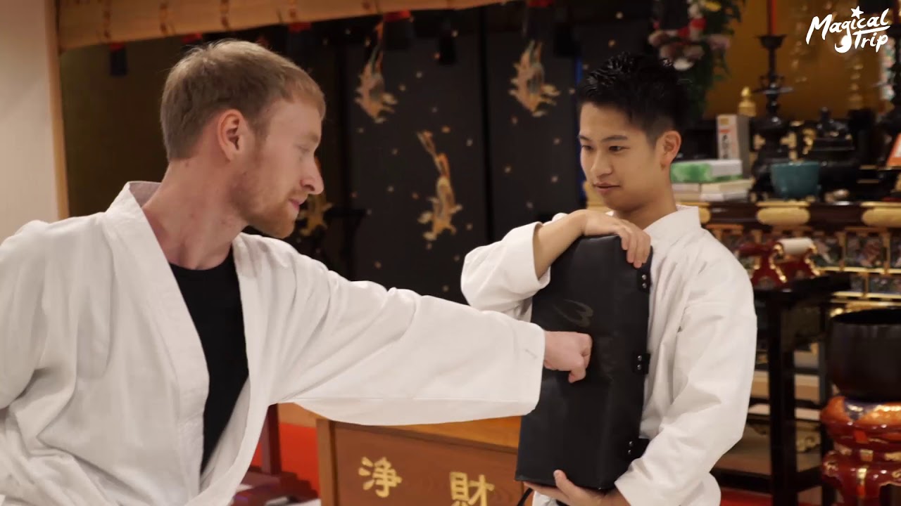 [Tokyo] Karate Experience inside Temple in Tokyo with MagicalTrip