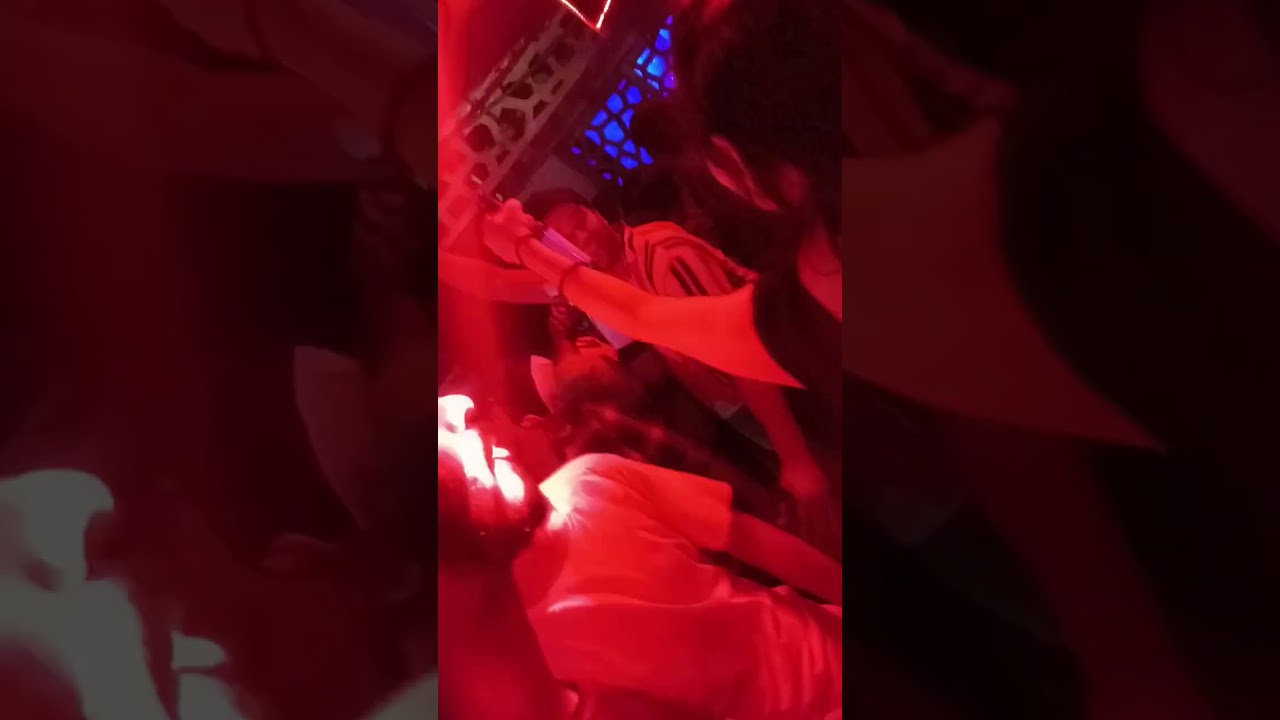 Delhi Sahara Mall......Club Dance Capture From Hidden camera