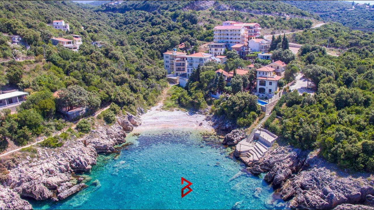Seafront villa for sale in Utjeha Bar || Property in Montenegro