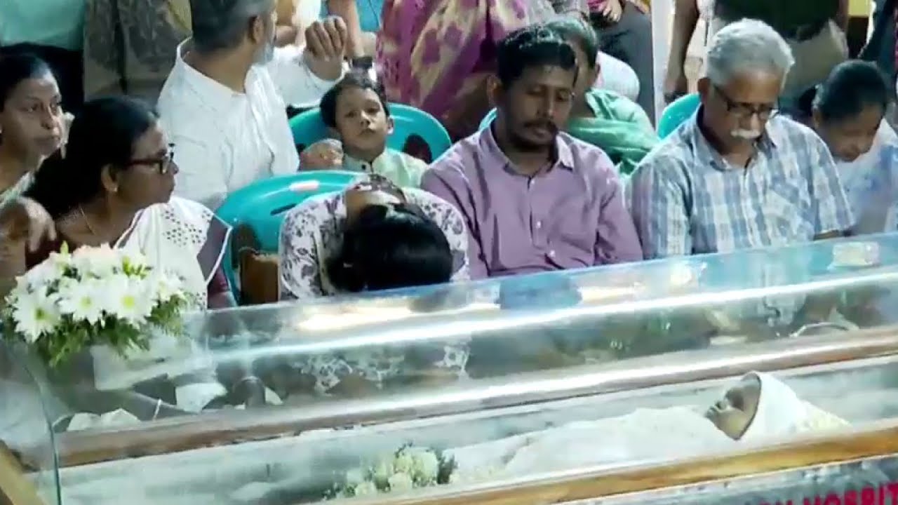 'സ്വന്തം വേദന കടിച്ചമർത്തി മറ്റുള്ളവരുടെ ജീവൻ രക്ഷിക്കാനെടുത്ത തീരുമാനത്തെ ആദരവോടെ കാണുന്നു