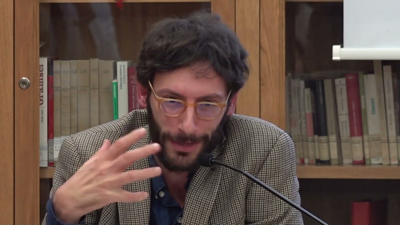 Giulio Azzolini | EN ATTENDANT MARX