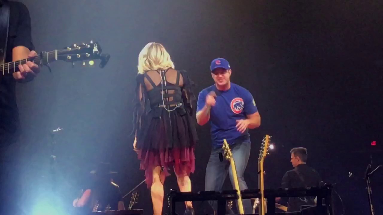 Carrie Underwood Easton Corbin Mountain Music.