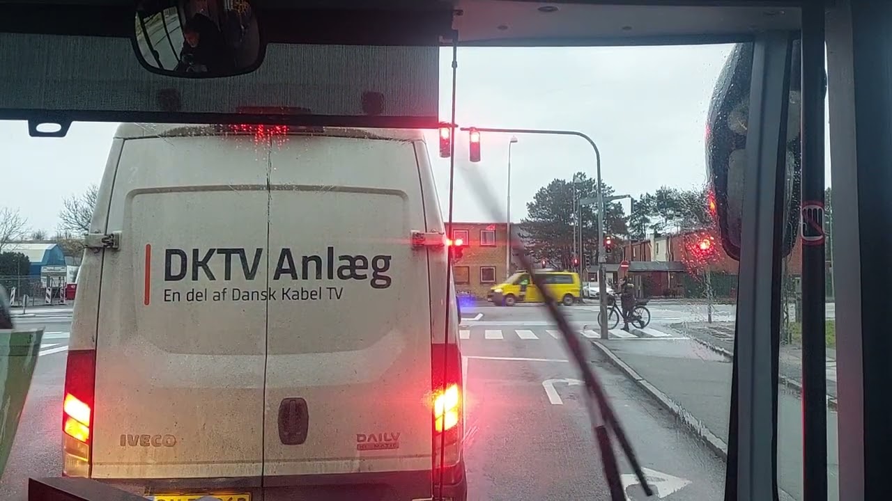 32 hele turen fra Ørestad st til kastrup st med bus 3015 en byd elbus